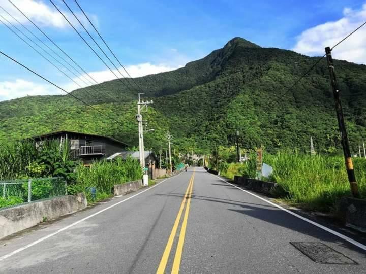 Taroko Railway Authentic B&B Xiulin Exteriör bild